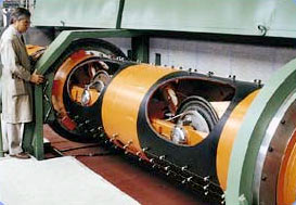 Photo of a Tubular Stranding / Cabling Machine